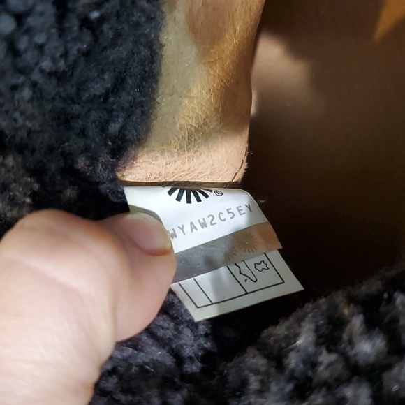 Ugg Australia Starlyn High top lace up Leather Boots sneakers shoes 9.5 - Picture 13 of 14